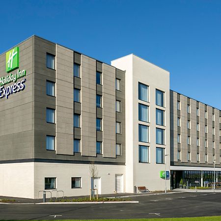 Holiday Inn Express Bridgwater M5, Jct24 By Ihg Exterior foto