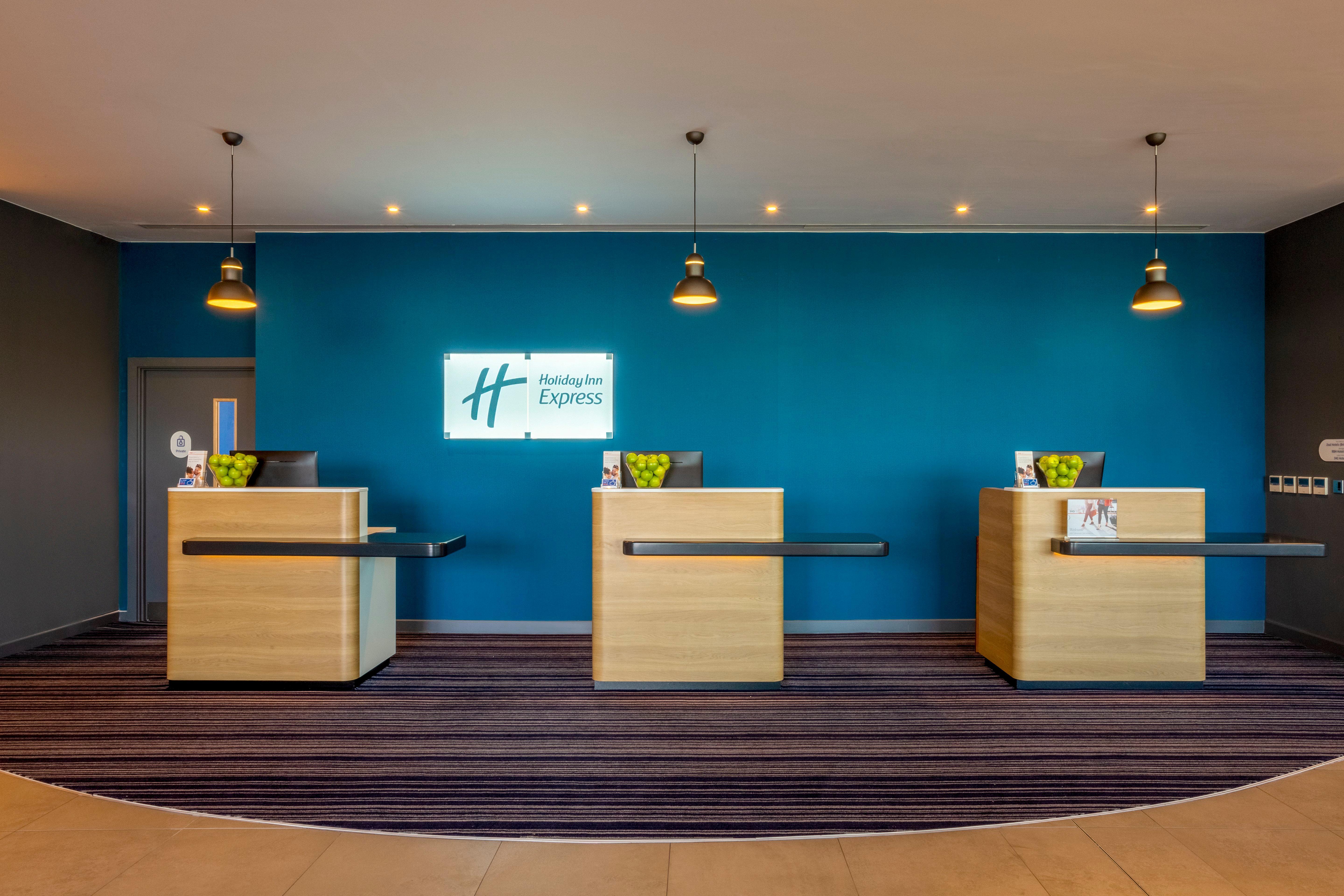 Holiday Inn Express Bridgwater M5, Jct24 By Ihg Exterior foto