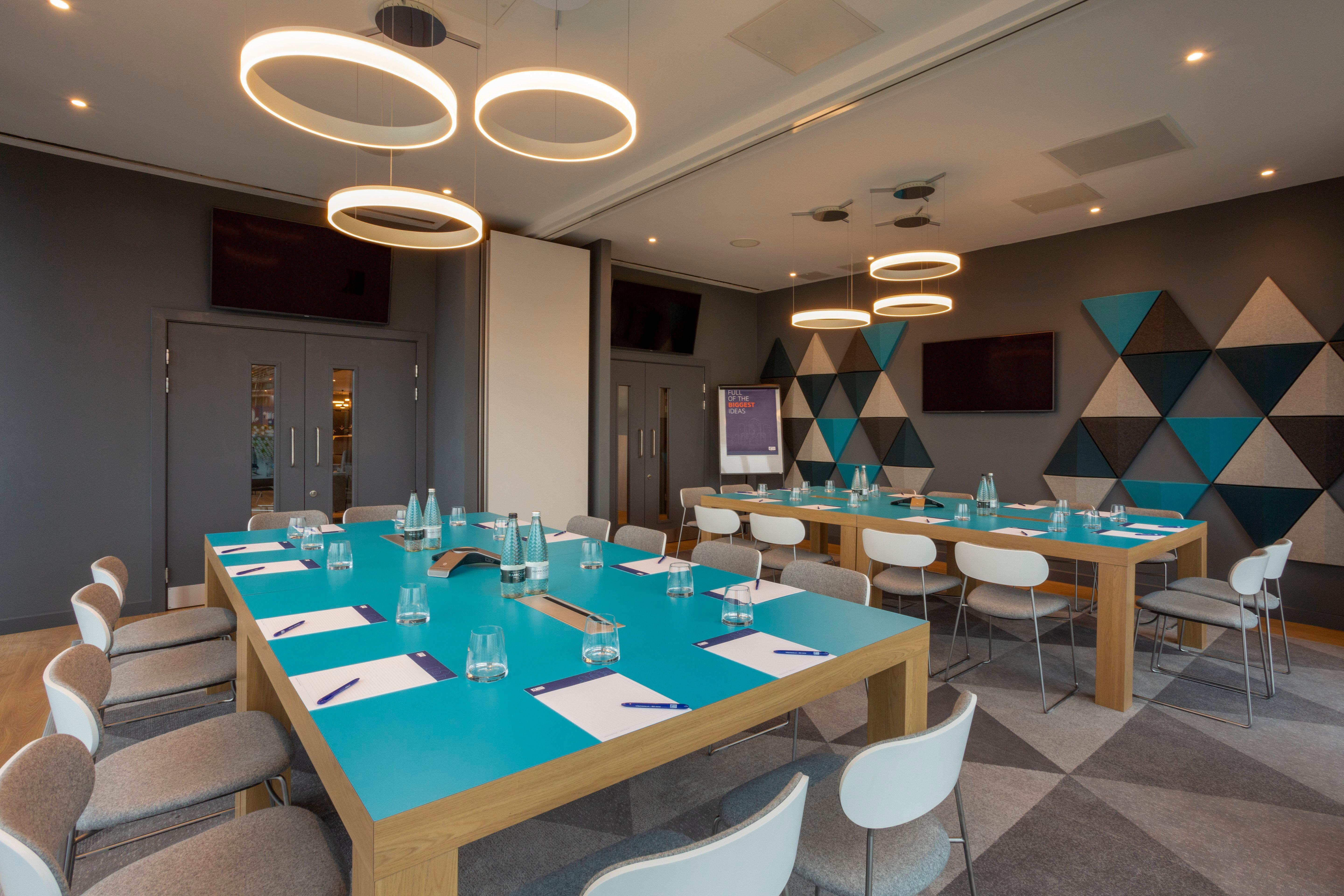 Holiday Inn Express Bridgwater M5, Jct24 By Ihg Exterior foto